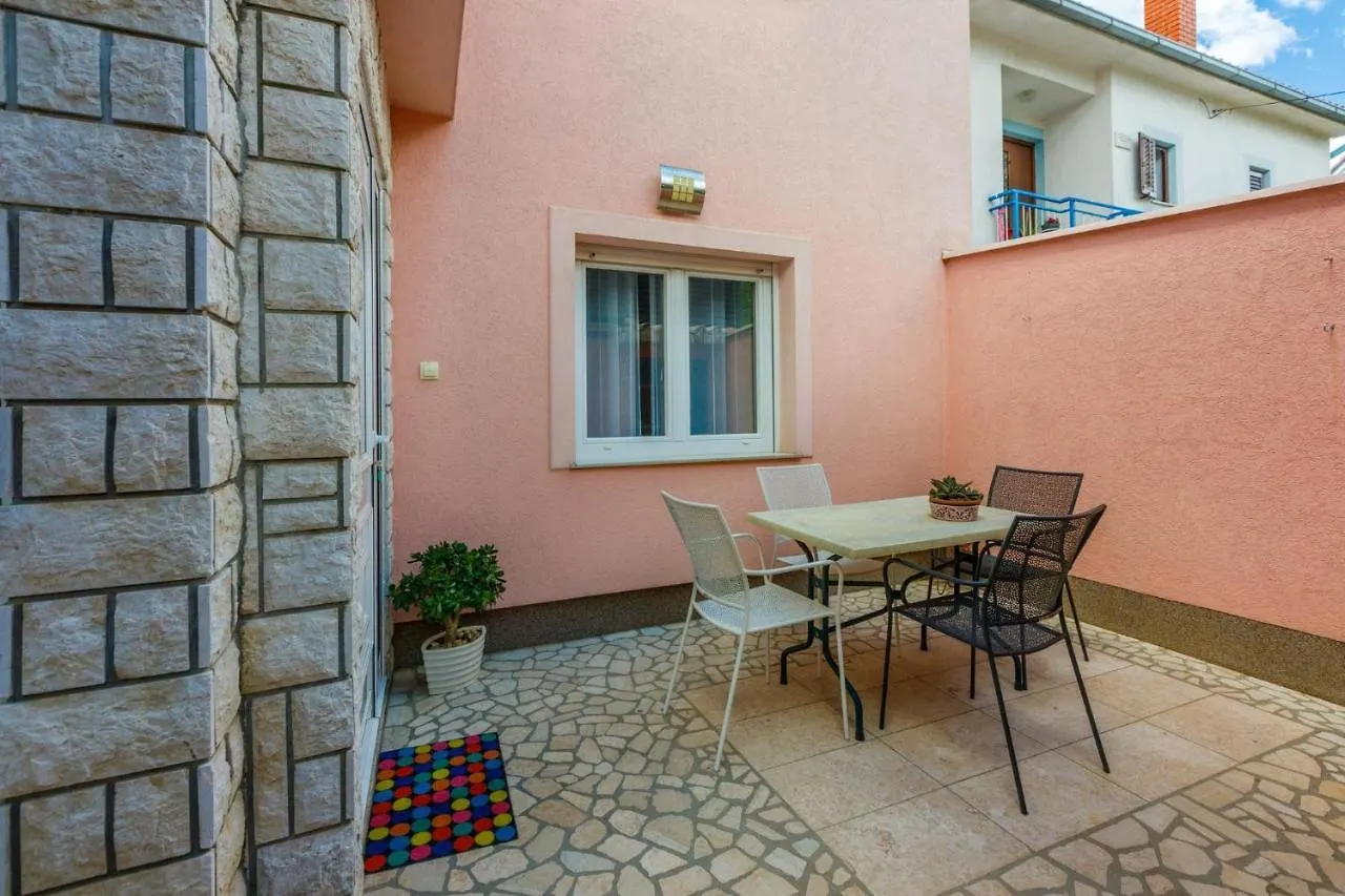 Josip Apartment Crikvenica