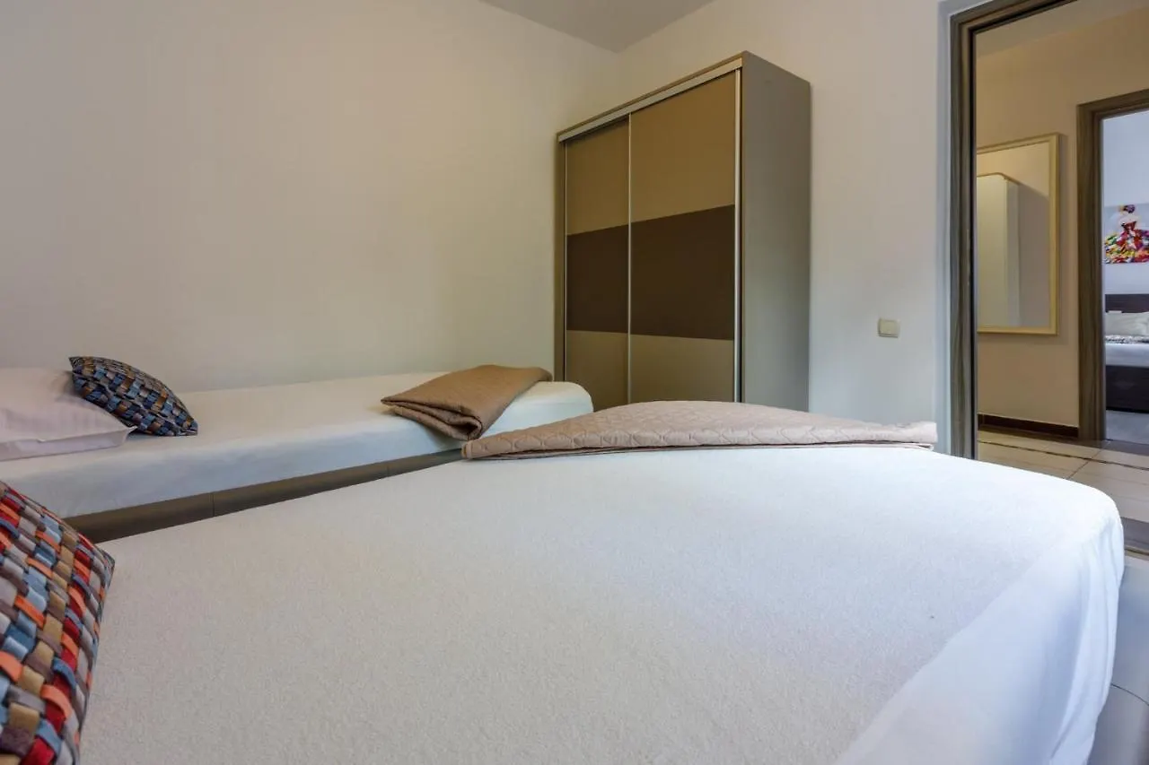 Josip Apartment Crikvenica