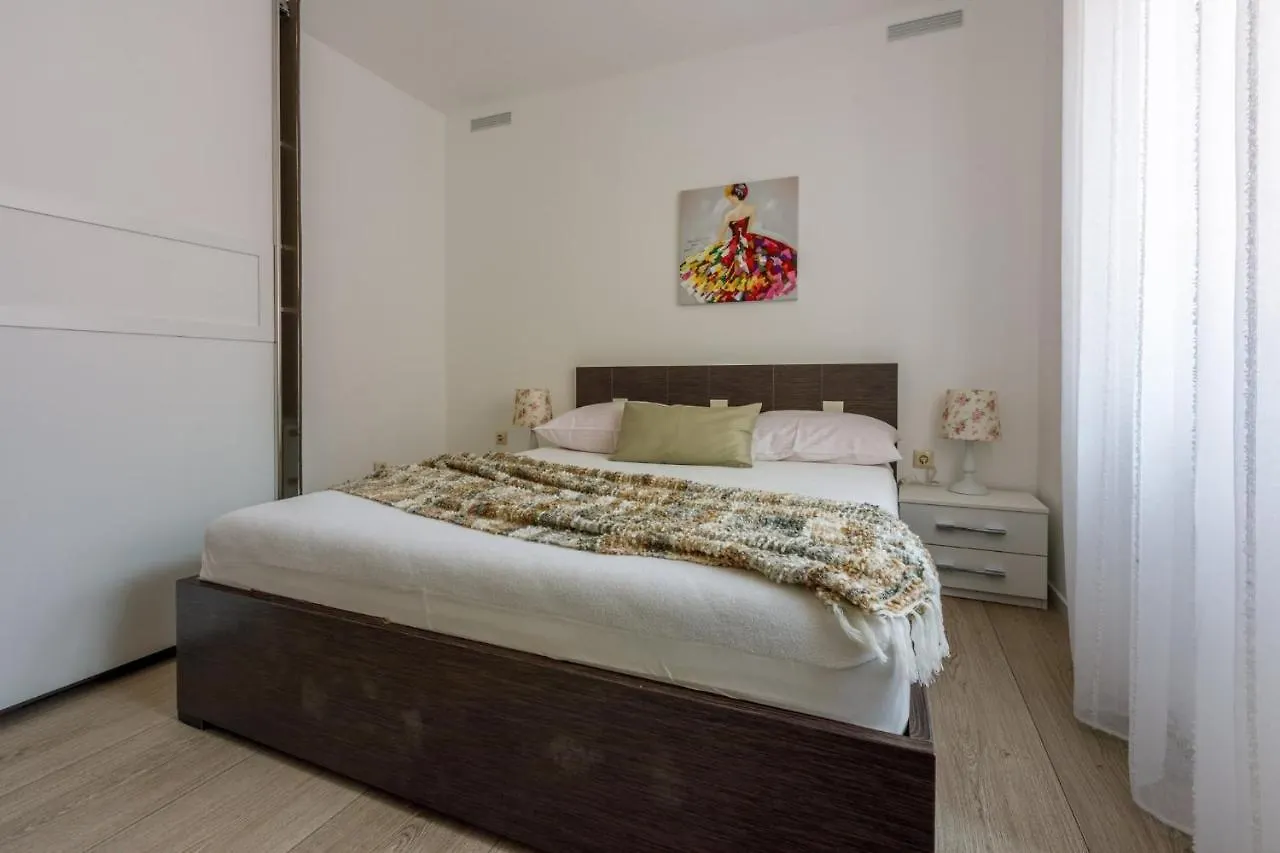 Josip Apartment Crikvenica